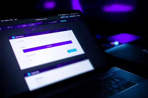 A confident dealer surrounded by casino chips inviting players to access their BET786 account, reflecting quick and easy login options.
